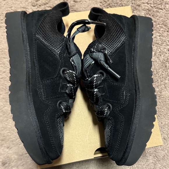 UGG Black and Gray Casual Sneakers - Picture 4 of 5